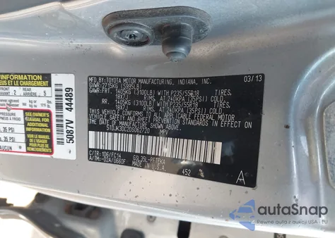 2013 Toyota Sienna Le 7 Passenger z USA, uszkodzony, nr VIN 5TDJK3DC2DS062720